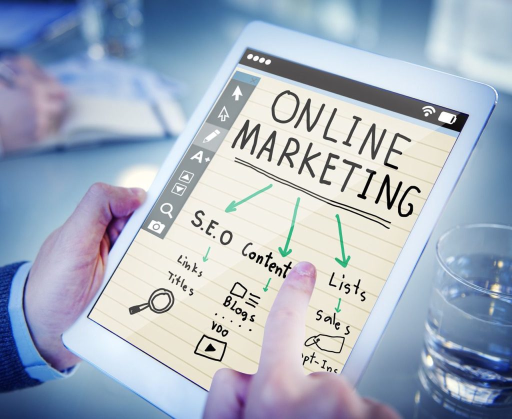 Les définitions du Webmarketing Les définitions du Webmarketing